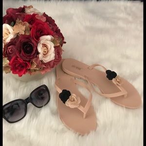 Bow-Accented Jelly Sandals